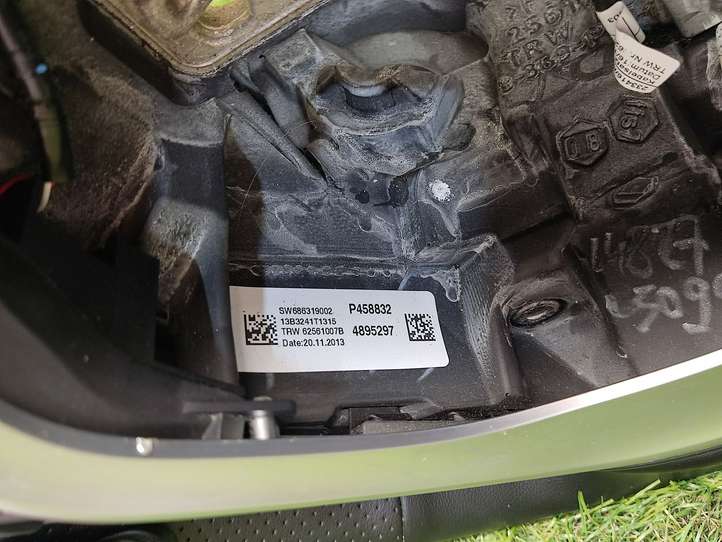 BMW 3 F30 F35 F31 (2012 - 2018)  62561180D Руль