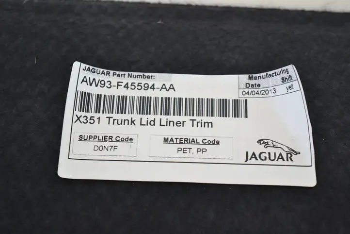 Jaguar XJ X351 (2009 - 2019) AW93F22678AD Обшивка багажника — фото 5