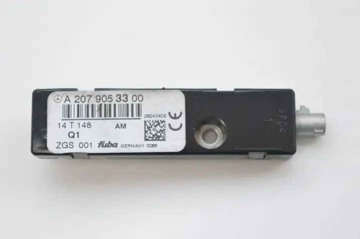 Mercedes-Benz E A207 (2010 - 2017) A2079053300 Усилитель антенны — фото 1