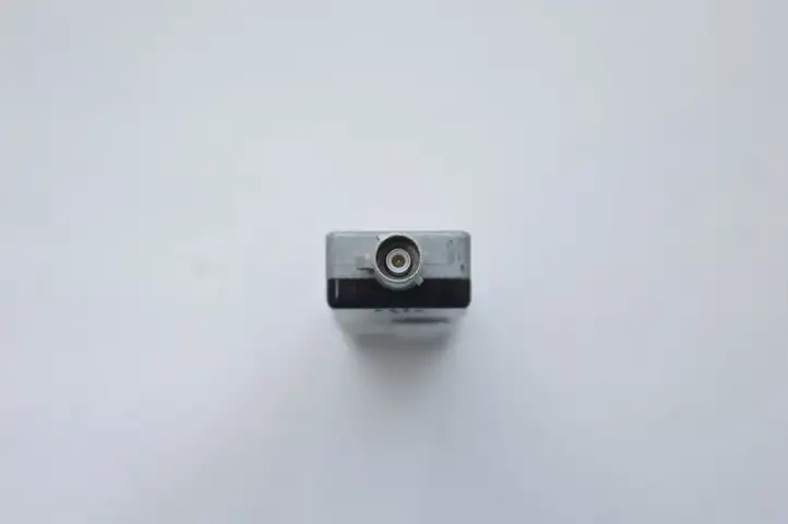 Mercedes-Benz E A207 (2010 - 2017) A2079053300 Усилитель антенны — фото 4