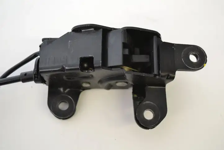 BMW X5 F15 (2013 - 2017) 51247162149 Замок крышки багажника — фото 2