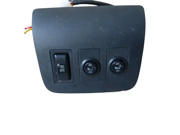Toyota Corolla Verso AR10 (2004 - 2009) 588210F010 Включатель обогрева — фото 1