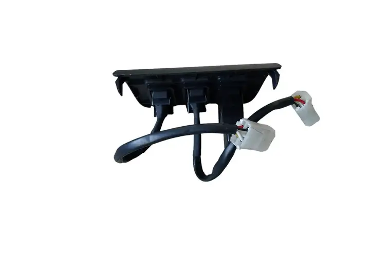 Toyota Corolla Verso AR10 (2004 - 2009) 588210F010 Включатель обогрева — фото 2