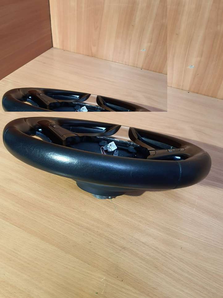 Renault Captur (2013 - 2020)  985105453R Руль