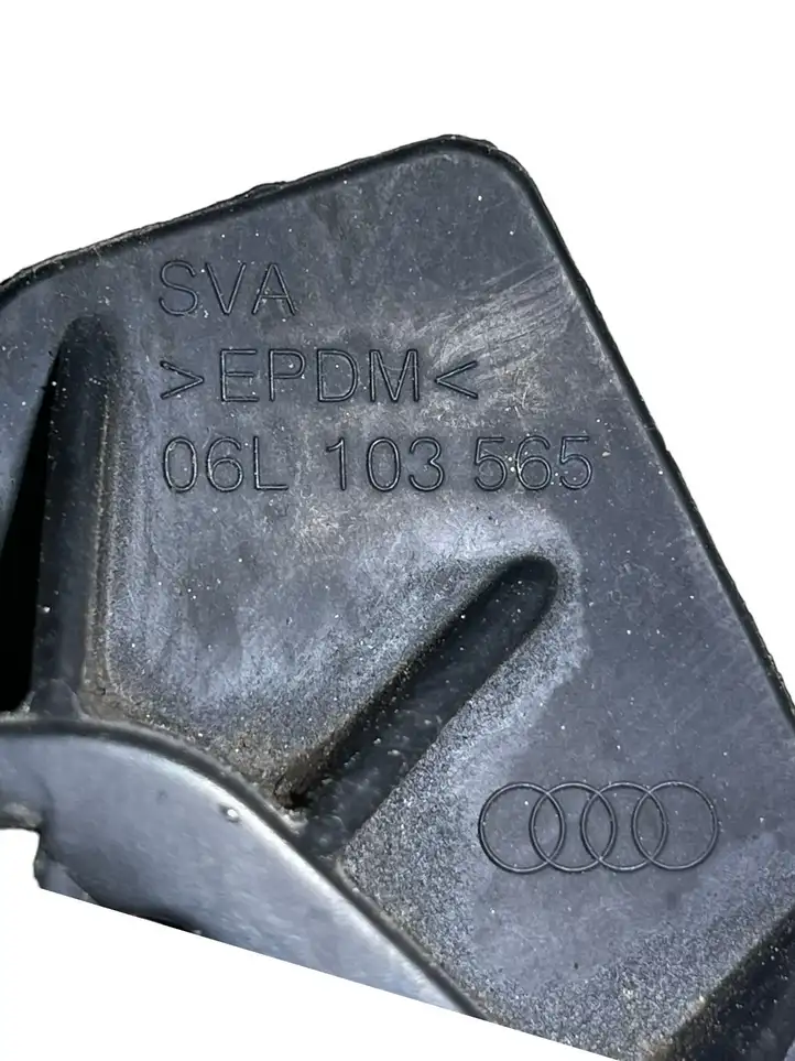 Audi A4 S4 B9 (2015 - 2019) 06L103565 Прочие детали моторного отсека — фото 5