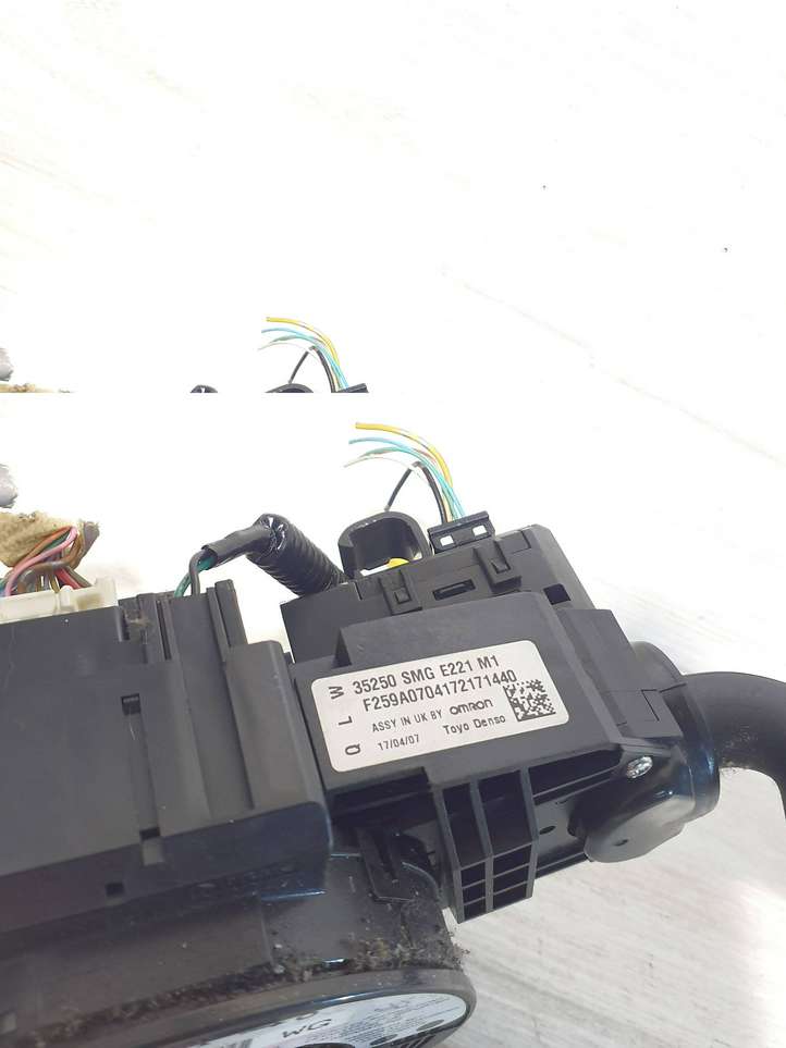 Honda Civic (2006 - 2011)  35250SMGE221M1 Комплект ручек