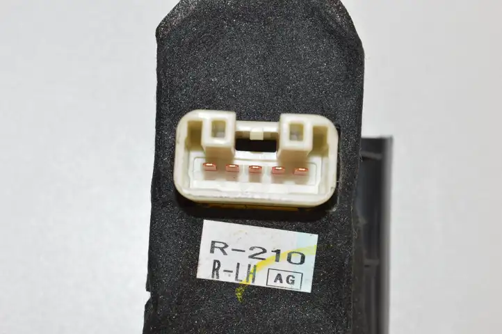 Subaru Outback (2007 - 2009) 94263AG050 Кнопка стеклоподъемников — фото 6