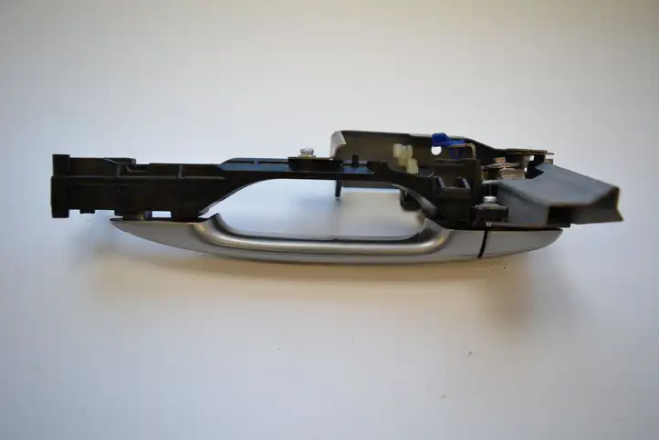 Subaru Outback (2009 - 2014) Наружная ручка двери — фото 2