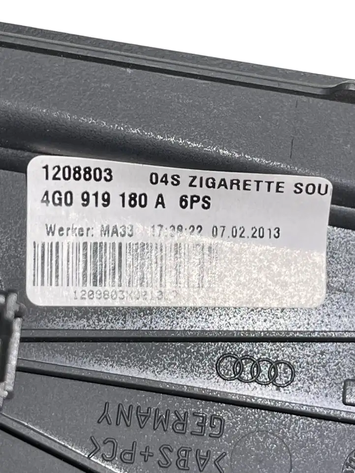 Audi A6 C7 (2011 - 2014) 4G0864376A Другая деталь консоли (туннеля) — фото 2