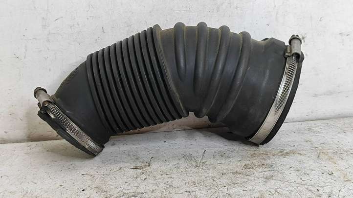Audi A6 (2008 - 2011)  4F0129615D Деталь (детали) канала забора воздуха