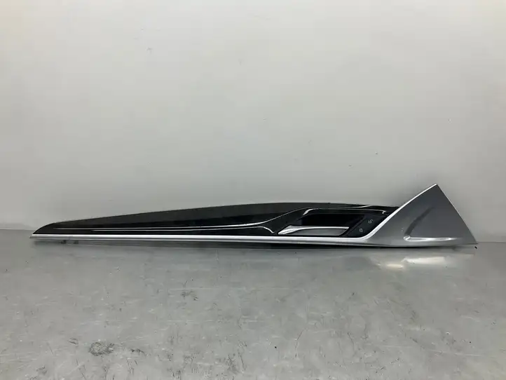 BMW 5 G30 G31 (2016 - ) 20158510 Прочая отделка передней двери — фото 2