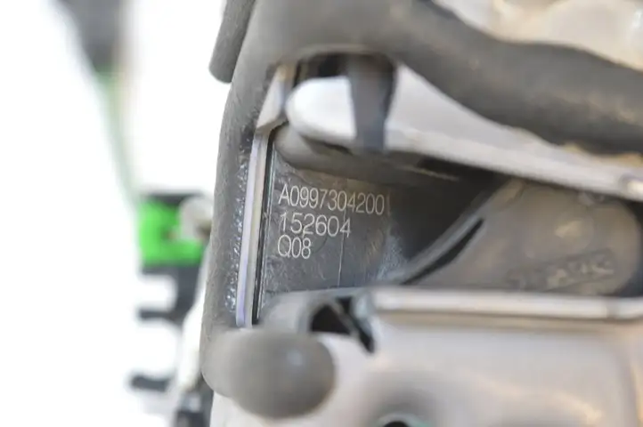 Mercedes-Benz C W205 (2014 - 2021) A0997304200 Замок задней двери — фото 10