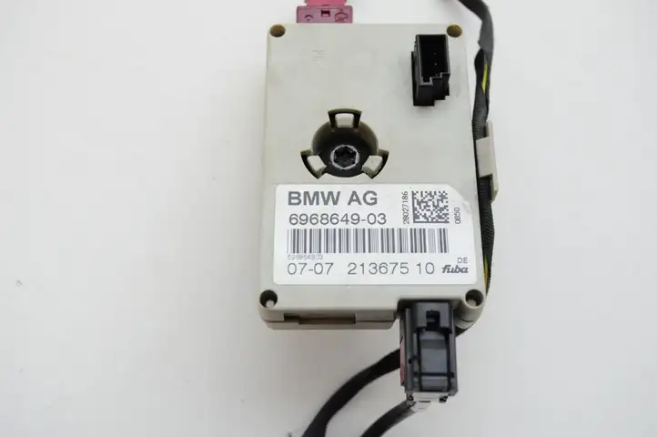 BMW 3 E92 E93 (2005 - 2014) 6968649 Усилитель антенны — фото 4