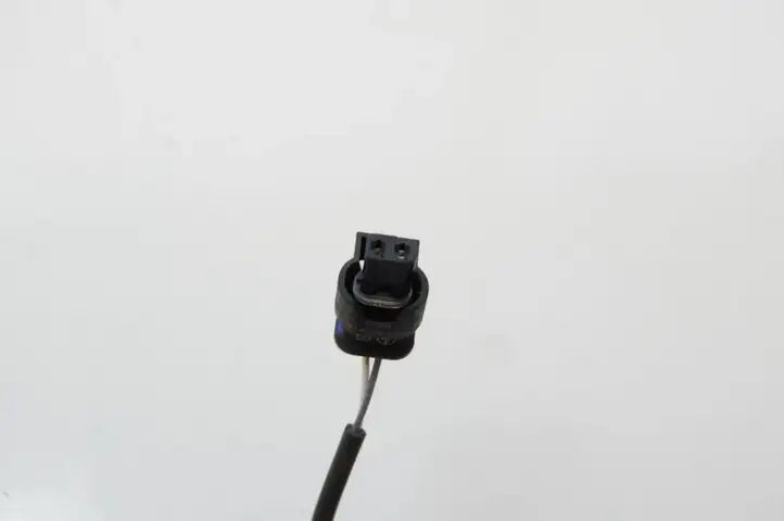 Mercedes-Benz C W203 (2000 - 2007) A0009058804 Датчик температуры масла — фото 3