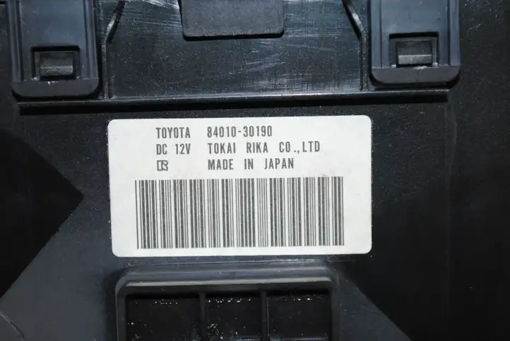 Lexus GS 300 350 430 450h (2004 - 2007) 8401030190 Блок кнопок на панели — фото 2