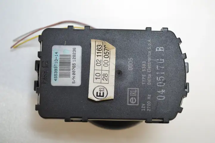Lexus RX 330 - 350 - 400H (2003 - 2006) 8904048020 Сирена сигнализации — фото 3