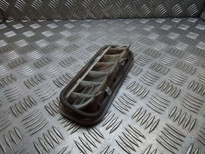 Toyota Avensis T250 (2006 - 2009)  6294005030 Вентиляционная решётка