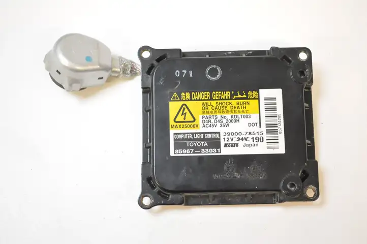 Toyota Land Cruiser (J150) (2009 - ) 3900078515 Блок управления светом — фото 1