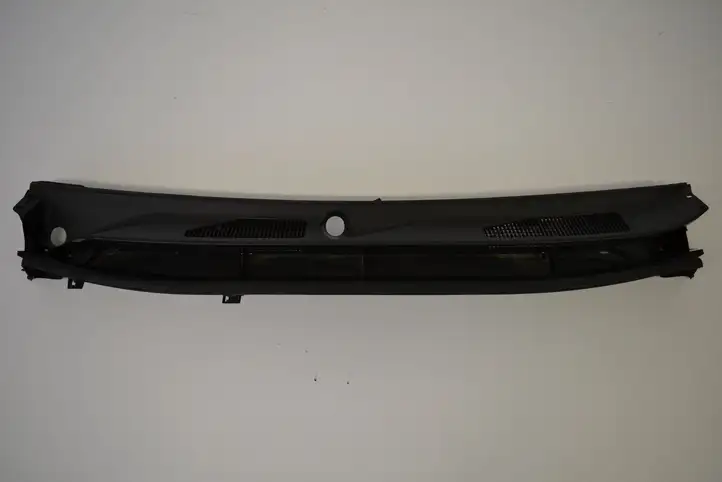 Toyota Land Cruiser (J150) (2009 - ) 5578460070 Жабо стеклоочистителей — фото 1