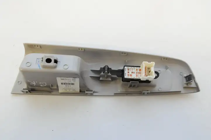 Subaru (2006 - 2007) 94266FG510 Блок кнопок стеклоподъемников — фото 3