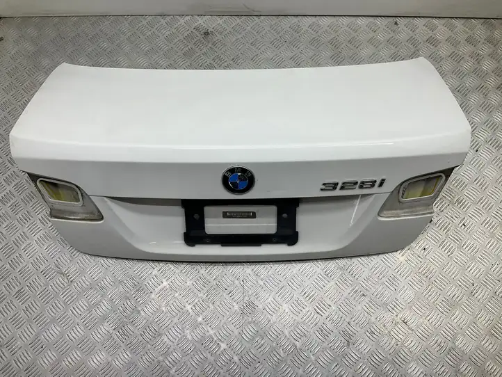 BMW 3 E92 E93 (2005 - 2014) Крышка багажника — фото 1