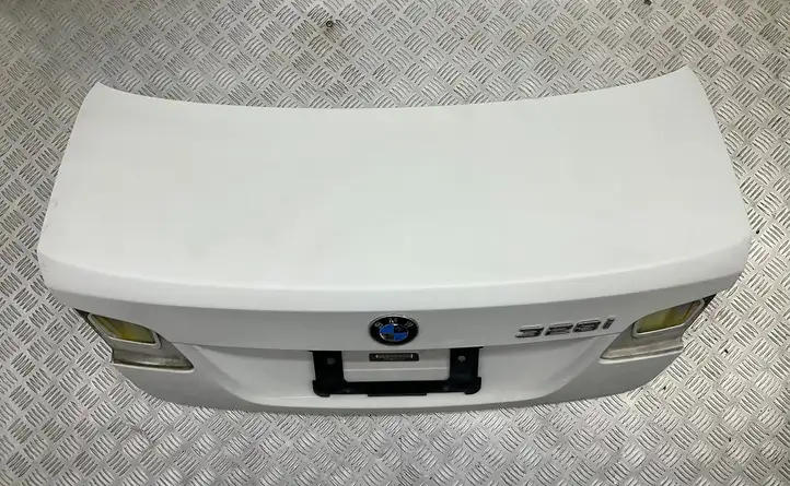 BMW 3 E92 E93 (2005 - 2014) Крышка багажника — фото 6