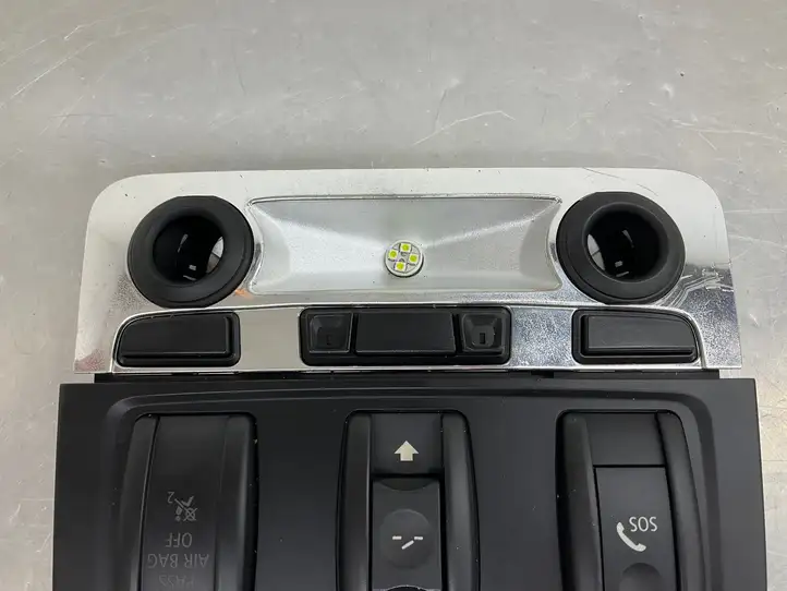 BMW 3 E92 E93 (2005 - 2014) 9225539 Включатель раздвижной крыши — фото 2