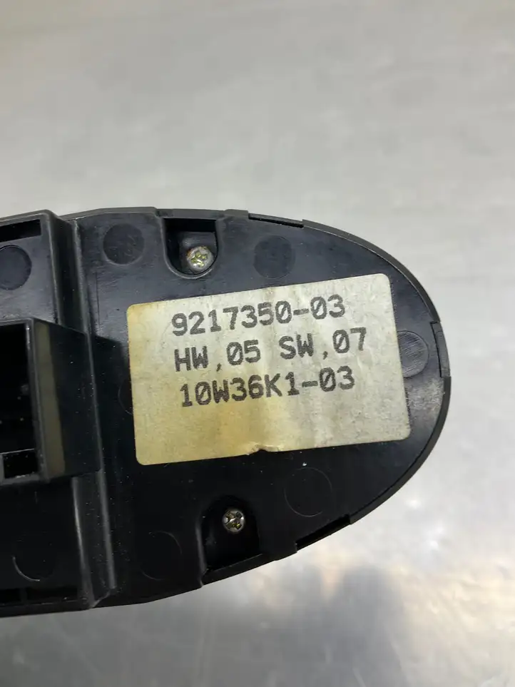 BMW 3 E92 E93 (2005 - 2014) 9217350 Кнопка стеклоподъемников — фото 6