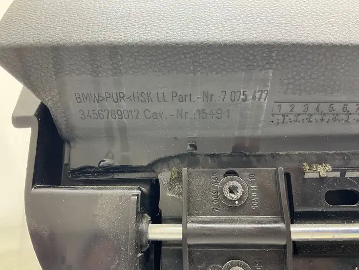 BMW 3 E92 E93 (2005 - 2014) 7075479 Бардачок в сборе — фото 9