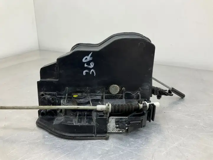 BMW 3 E92 E93 (2005 - 2014) 7229458 Замок ручки двери — фото 3