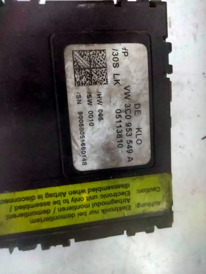 Volkswagen PASSAT B6 (2005 - 2010) 3C0953549A Датчик угла поворота руля — фото 3