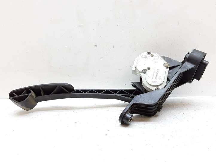 Volvo XC90 (2002 - 2006)  30666656 Педаль акселератора