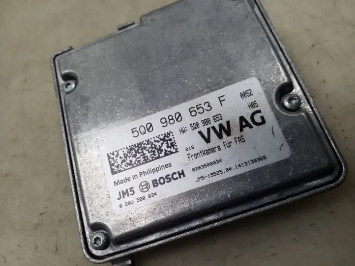 Audi A3/S3 8V (2012 - 2016) 5Q0980653F Камера в лобовом стекле — фото 4