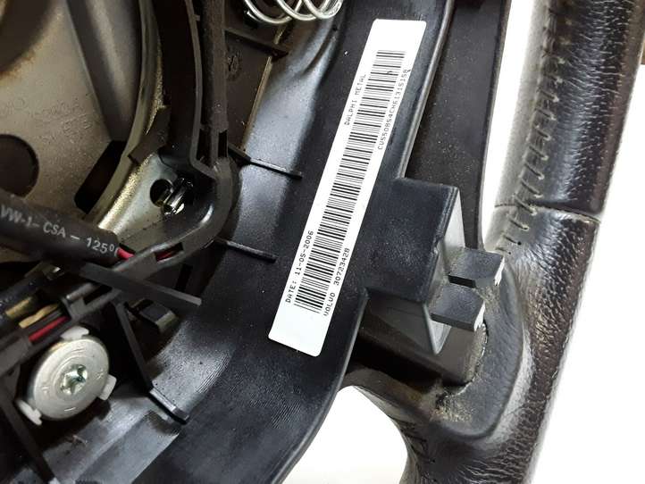 Volvo XC90 (2006 - 2014)  30723428 Руль