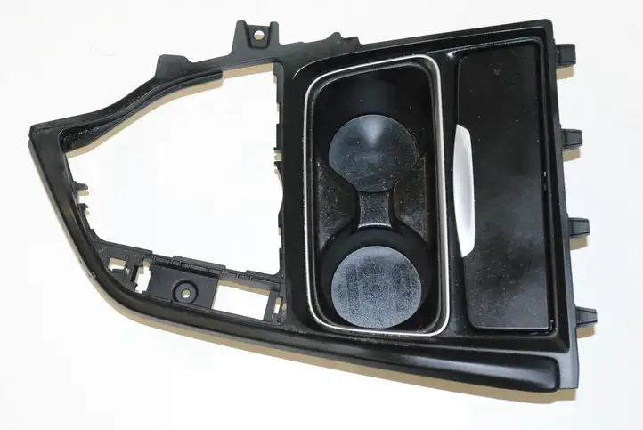 BMW 3 F30 F35 F31 (2012 - 2018) 58450713 Передний подстаканник — фото 1