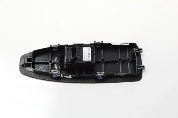 BMW 3 F30 F35 F31 (2012 - 2018) 9208107 Блок кнопок стеклоподъемников — фото 2