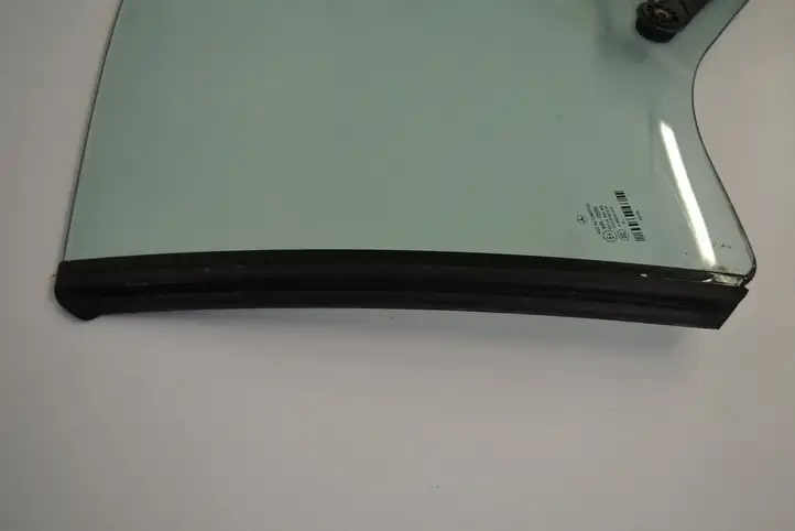 Mercedes-Benz E A207 (2010 - 2017) 43R00050 Заднее боковое стекло — фото 1