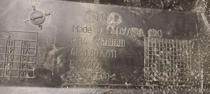 Audi Q7 4M (2015 - )  4M0807611 Защита дна бампера