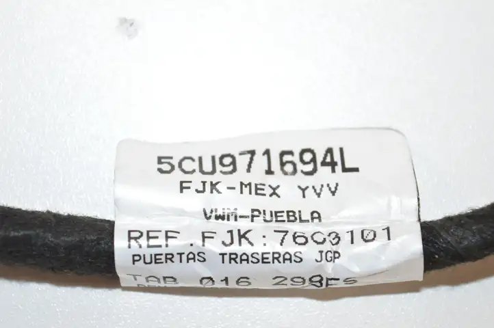 Volkswagen Jetta VI (2011 - 2018) 5CU971694L Прочая электропроводка — фото 4