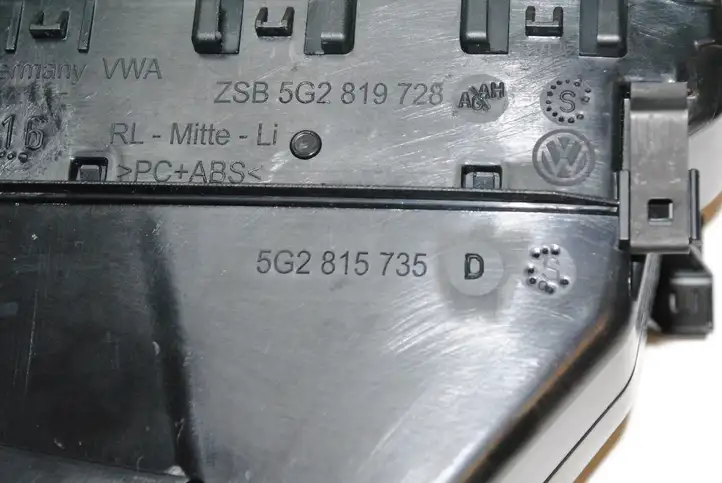 Volkswagen Golf VII (2013 - 2019) 5G2819704 Воздушная решетка панели — фото 5