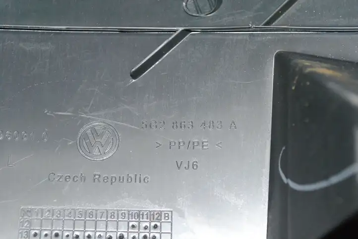 Volkswagen Golf VII (2013 - 2019) 5G2863483 Прочие детали салона — фото 3