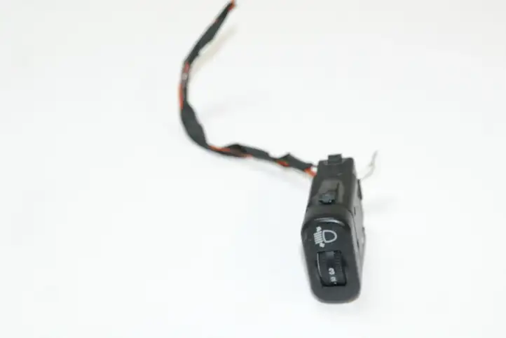 Mercedes-Benz Sprinter W906 (2006 - 2018) A0005445931 Блок кнопок на панели — фото 1