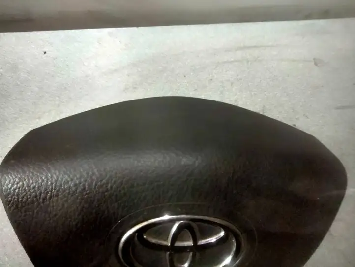 Toyota Avensis T250 (2003 - 2006) 4513005112A Подушка безопасности руля — фото 2