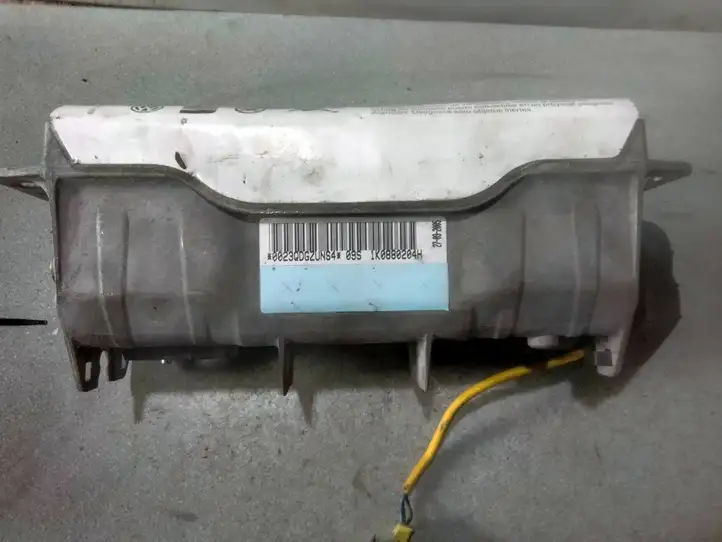 Skoda Octavia Mk2 (1Z) (2004 - 2013) 1K0880204H Подушка безопасности пассажира — фото 3