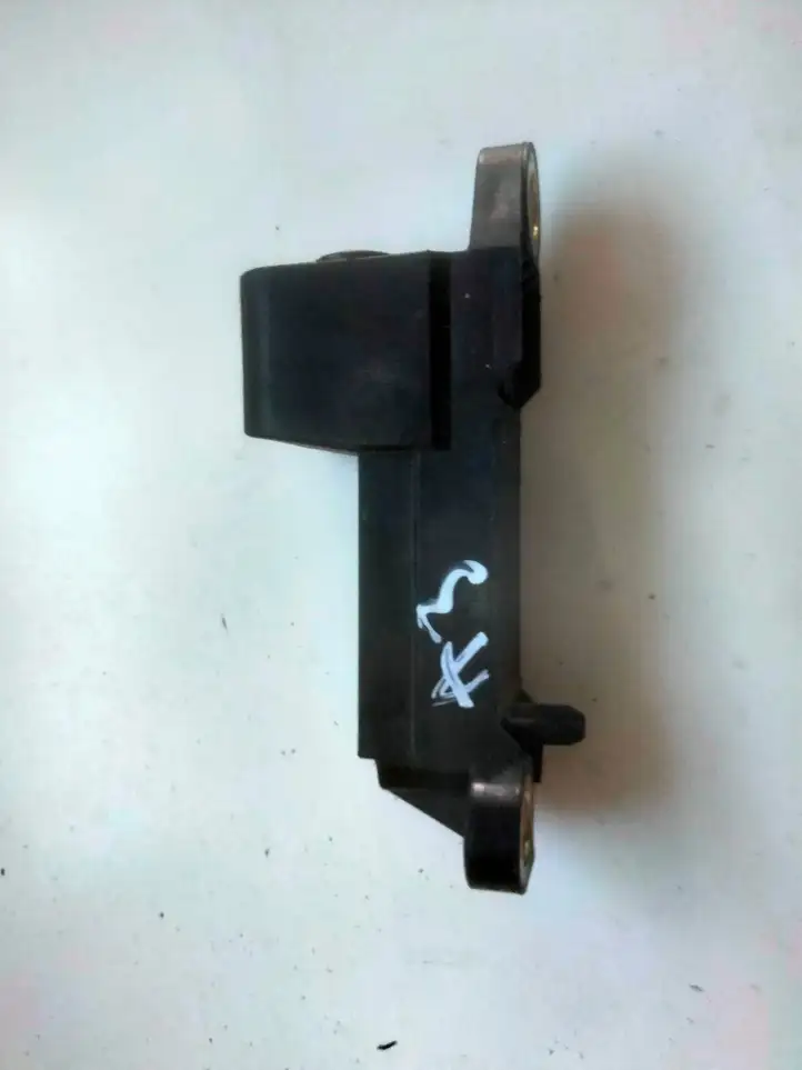 Audi A3/S3 8L (1996 - 2000) 8L0959643C Датчик удара SRS — фото 1