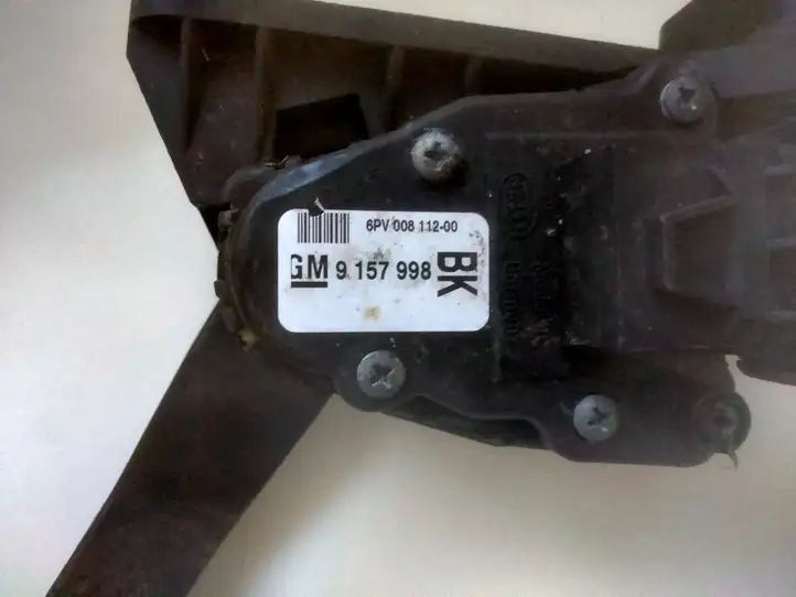 Opel Astra H (2004 - 2009) 9157998 Педаль акселератора — фото 3