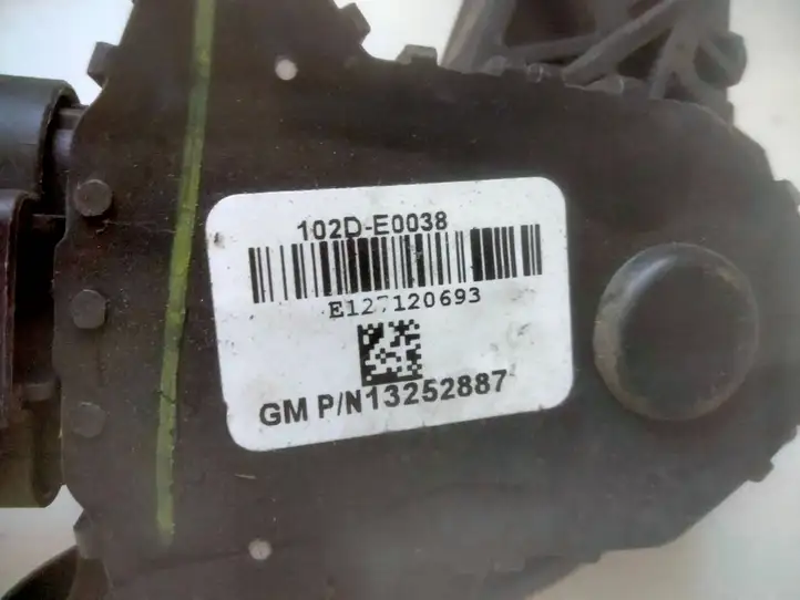 Opel Meriva B (2010 - 2014) 13252887 Педаль акселератора — фото 3