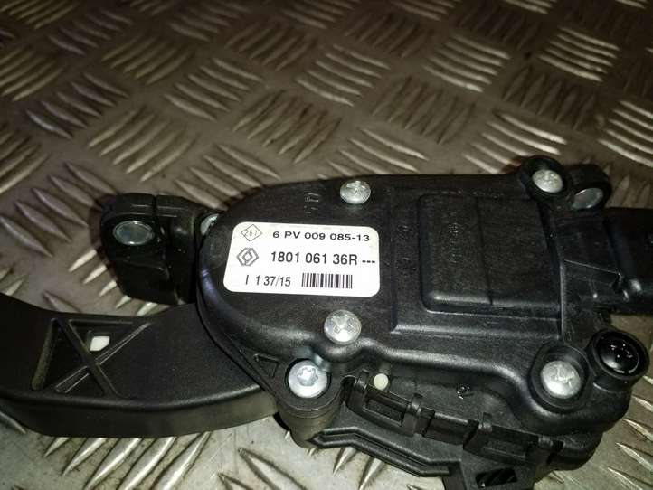 Dacia Sandero (2016 - )  180106136R Педаль акселератора
