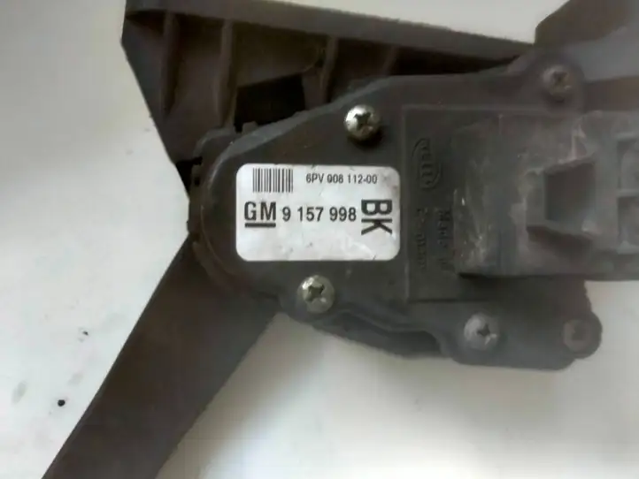 Opel Astra H (2004 - 2009) 9157998 Педаль акселератора — фото 3
