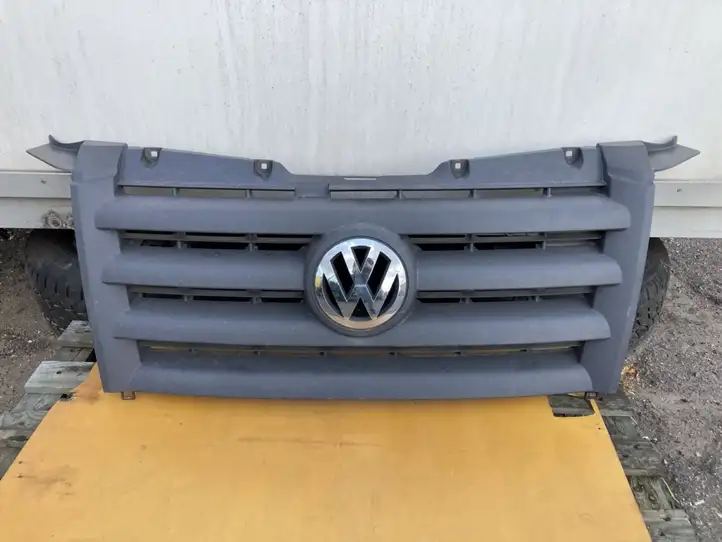 Volkswagen Crafter (2006 - 2016) 2E0853653 Передняя решетка — фото 1